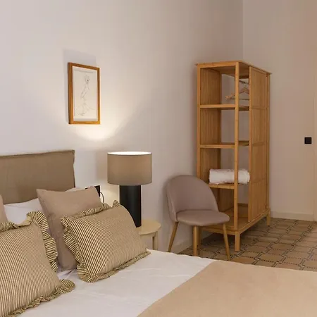 - Gracia 1-a * Barcelona